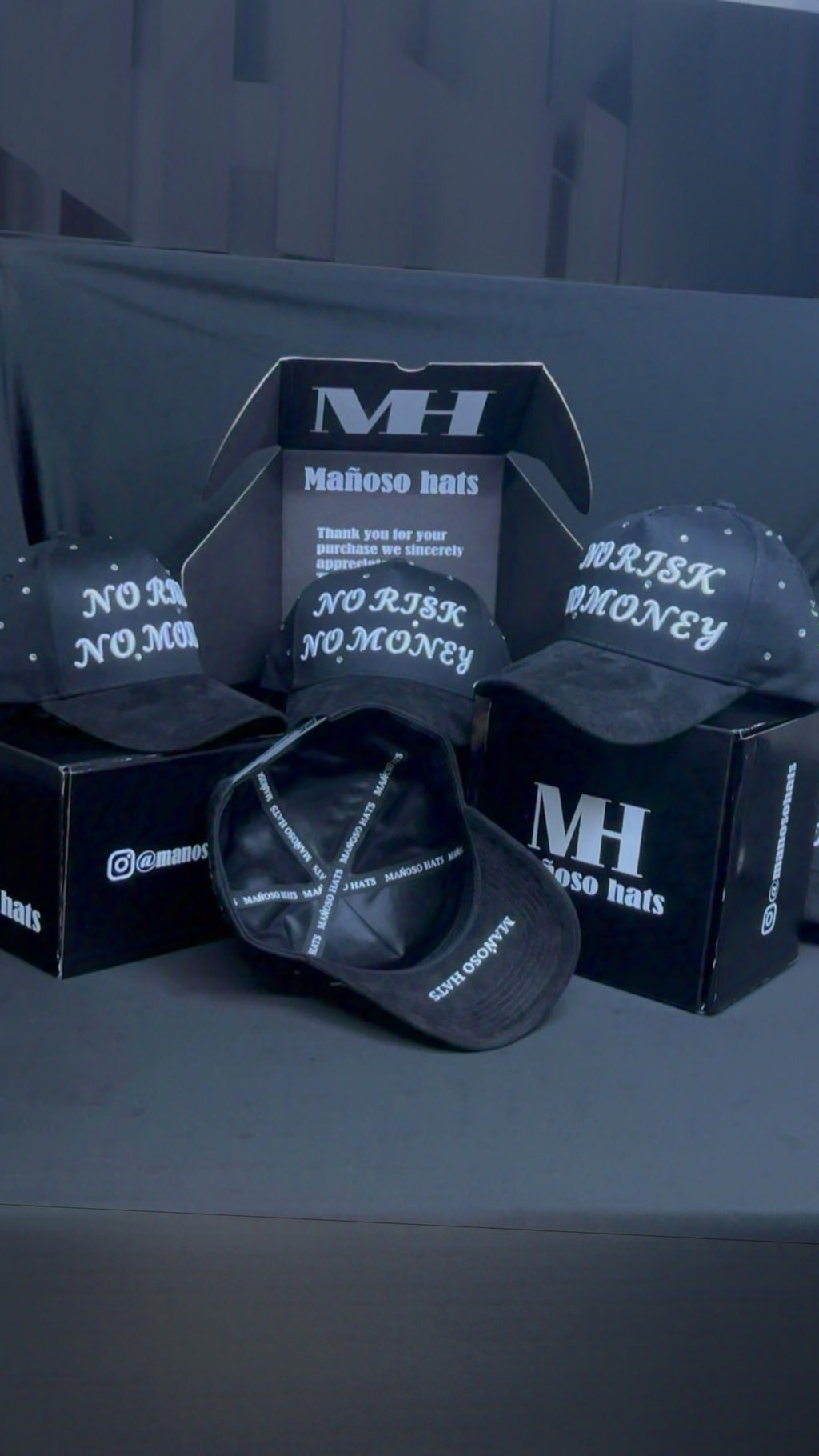 NO RISK NO MONEY HAT