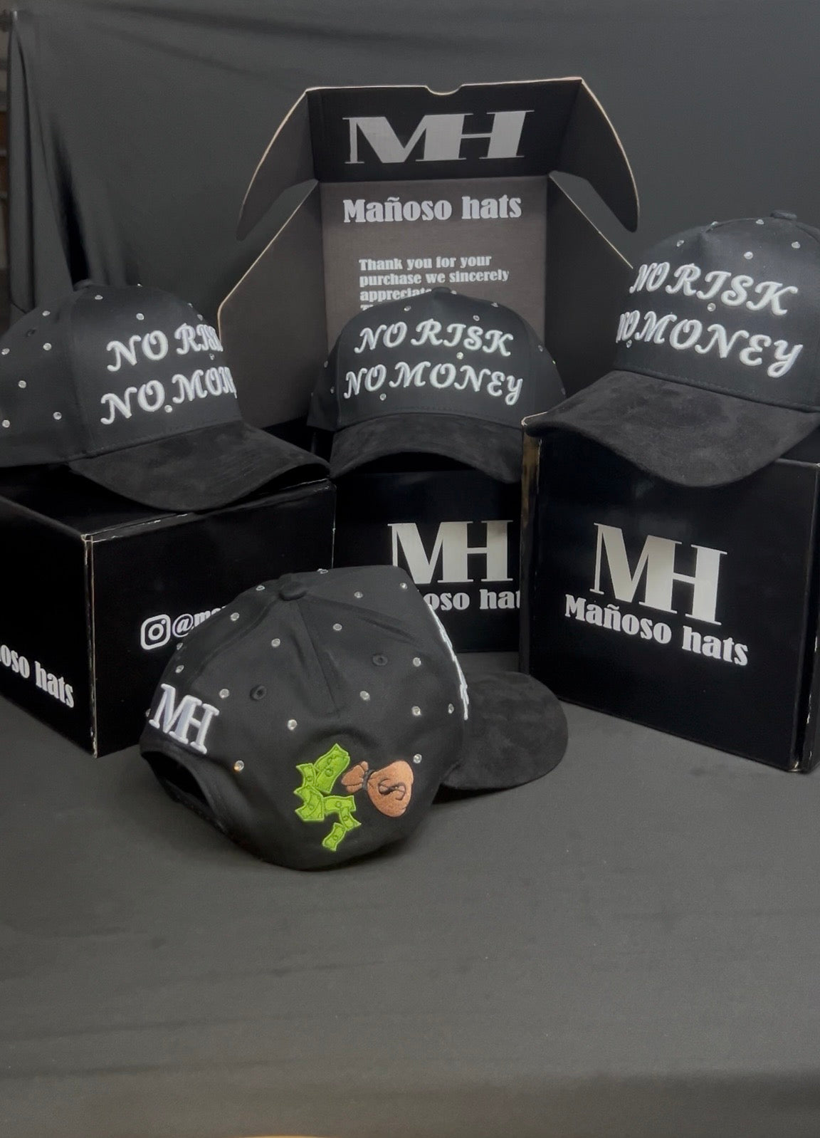 NO RISK NO MONEY HAT